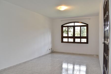 Casa para alugar com 173m², 3 quartos e 2 vagas Casa para alugar com 173m², 3 quartos e 2 vagasSala