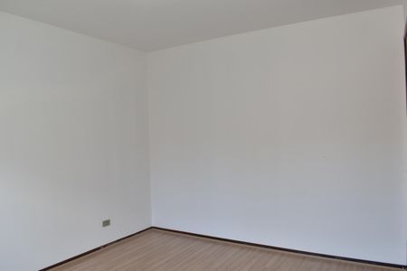 Casa para alugar com 173m², 3 quartos e 2 vagas Casa para alugar com 173m², 3 quartos e 2 vagasQuarto 2