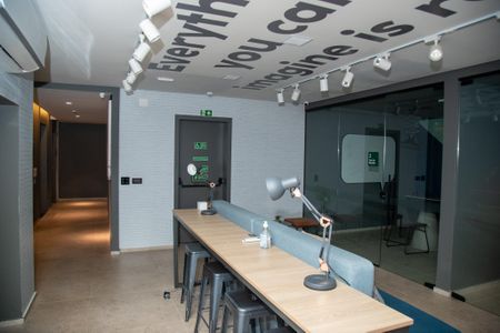 Studio à venda com 24m², 1 quarto e sem vagaÁrea comum