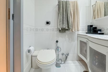 Apartamento à venda com 115m², 3 quartos e 3 vagasBanheiro da Suíte