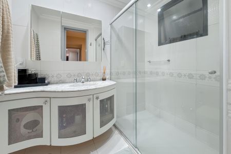 Apartamento à venda com 115m², 3 quartos e 3 vagasBanheiro da Suíte