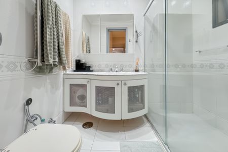 Apartamento à venda com 115m², 3 quartos e 3 vagasBanheiro da Suíte