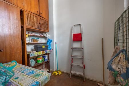 Apartamento à venda com 116m², 3 quartos e sem vaga Apartamento à venda com 116m², 3 quartos e sem vagaQuarto de Serviço