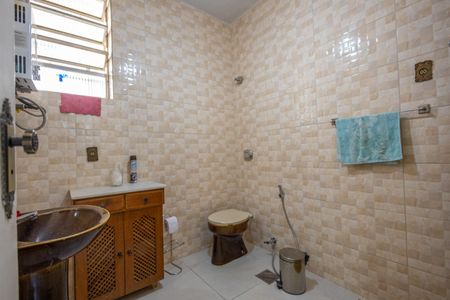 Apartamento à venda com 116m², 3 quartos e sem vaga Apartamento à venda com 116m², 3 quartos e sem vagaBanheiro