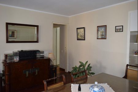 Apartamento à venda com 168m², 3 quartos e 1 vagaSala de jantar