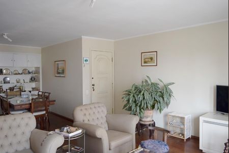 Apartamento à venda com 168m², 3 quartos e 1 vagaSala de estar