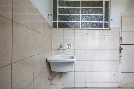 Apartamento para alugar com 64m², 2 quartos e sem vagaÁrea de Serviço