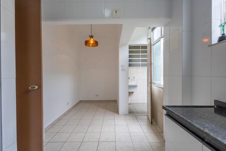 Apartamento para alugar com 64m², 2 quartos e sem vagaCozinha