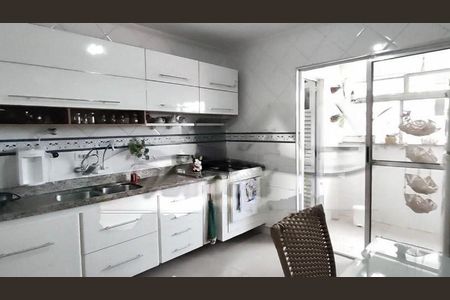 Apartamento à venda com 85m², 2 quartos e 1 vaga