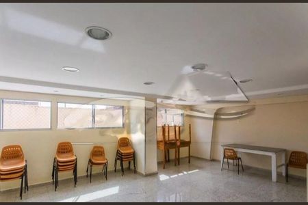 Apartamento à venda com 85m², 2 quartos e 1 vaga