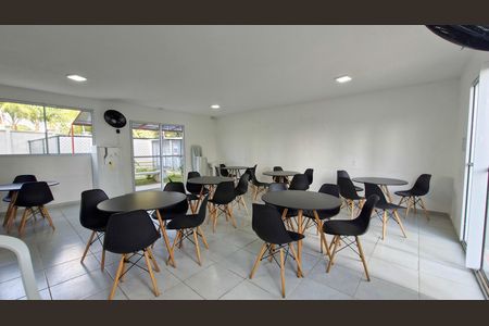 Área comum de apartamento para alugar com 2 quartos, 37m² em Veleiros, São Paulo