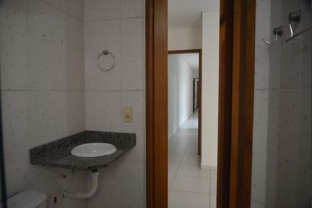 Apartamento à venda com 124m², 2 quartos e 2 vagasBanheiro da Suíte