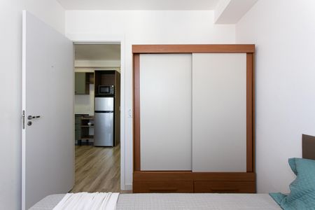 Apartamento para alugar com 2745000m², 1 quarto e sem vagaQuarto
