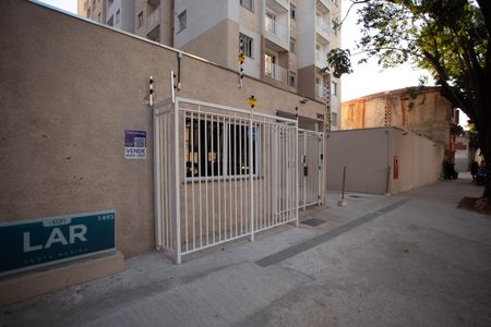 Apartamento à venda com 38m², 2 quartos e sem vaga Apartamento à venda com 38m², 2 quartos e sem vagaFachada