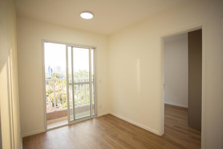 Apartamento à venda com 38m², 2 quartos e sem vaga Apartamento à venda com 38m², 2 quartos e sem vagaSala