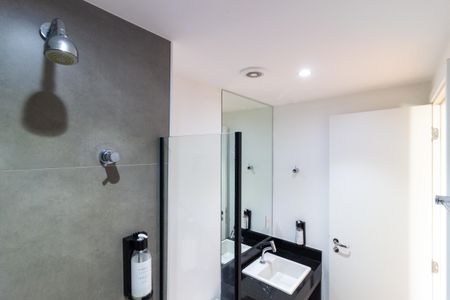 Apartamento à venda com 46m², 1 quarto e 1 vaga Apartamento à venda com 46m², 1 quarto e 1 vagaBanheiro