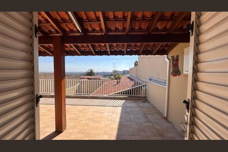 Casa à venda com 200m², 3 quartos e 3 vagasvaranda do Quarto 2