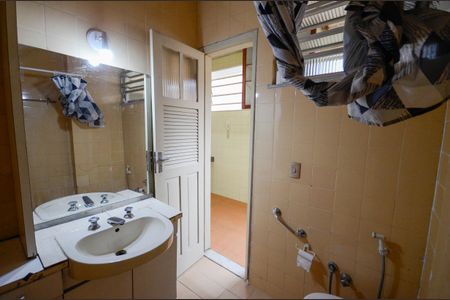 Apartamento à venda com 80m², 2 quartos e sem vagaBanheiro