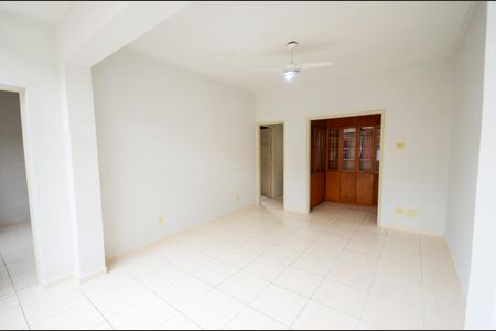 Apartamento à venda com 80m², 2 quartos e sem vagaSala