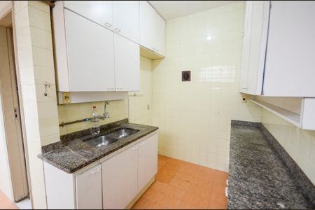 Apartamento à venda com 80m², 2 quartos e sem vagaCozinha
