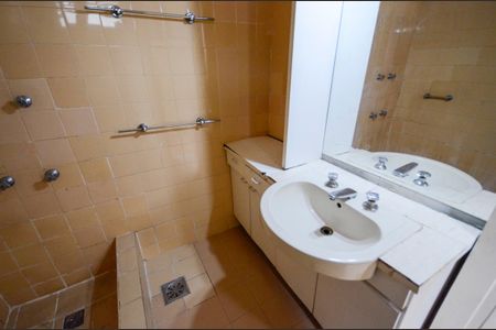 Apartamento à venda com 80m², 2 quartos e sem vagaBanheiro