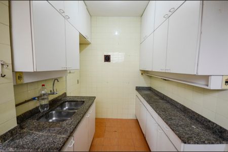 Apartamento à venda com 80m², 2 quartos e sem vagaCozinha