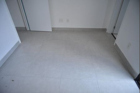 Apartamento à venda com 65m², 2 quartos e 1 vagaSuíte