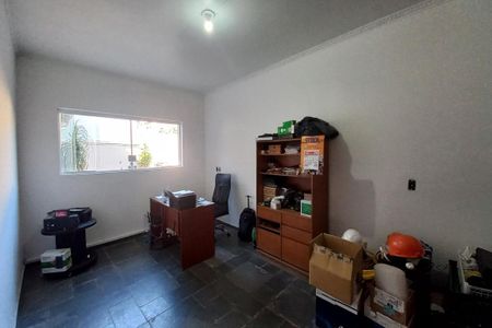 Casa para alugar com 235m², 6 quartos e 4 vagasSala de TV