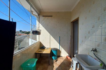 Casa para alugar com 235m², 6 quartos e 4 vagasLavanderia