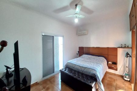 Casa para alugar com 235m², 6 quartos e 4 vagasQuarto 4 - Suíte