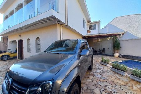 Casa para alugar com 235m², 6 quartos e 4 vagasGaragem