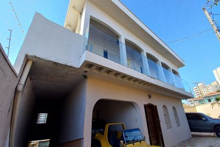 Casa para alugar com 235m², 6 quartos e 4 vagasFachada do Prédio