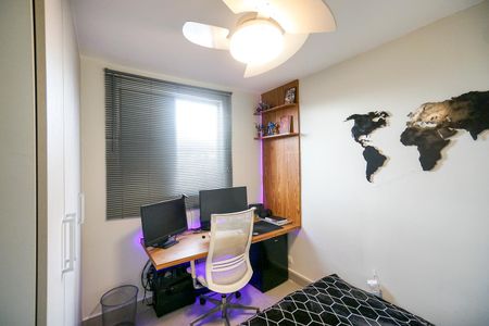 Apartamento à venda com 53m², 2 quartos e 1 vagaQuarto 02