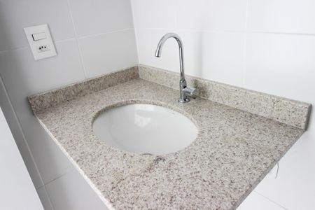 Studio à venda com 22m², 1 quarto e 1 vaga Studio à venda com 22m², 1 quarto e 1 vagaBanheiro