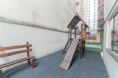 Apartamento para alugar com 52m², 2 quartos e 1 vagaÁrea comum - Playground