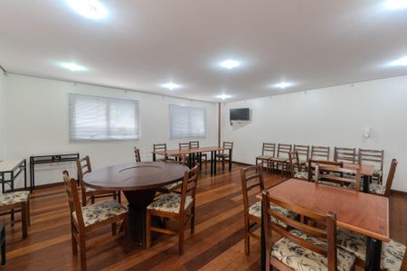 Apartamento para alugar com 52m², 2 quartos e 1 vagaÁrea comum - Salão de festas