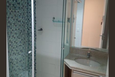 Apartamento à venda com 62m², 2 quartos e 1 vagaBanheiro Social