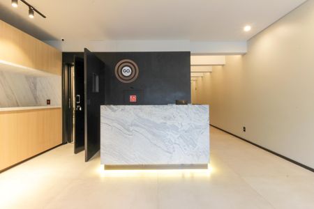 Studio à venda com 28m², 1 quarto e 1 vagaHall Social