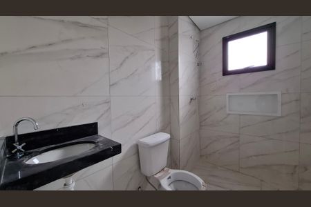 Apartamento à venda com 65m², 2 quartos e 1 vaga Apartamento à venda com 65m², 2 quartos e 1 vagaBanheiro da Suíte 1