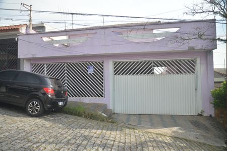 Casa à venda com 350m², 5 quartos e 4 vagasFachada