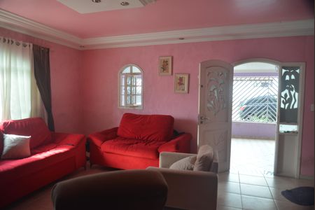 Casa à venda com 350m², 5 quartos e 4 vagasSala