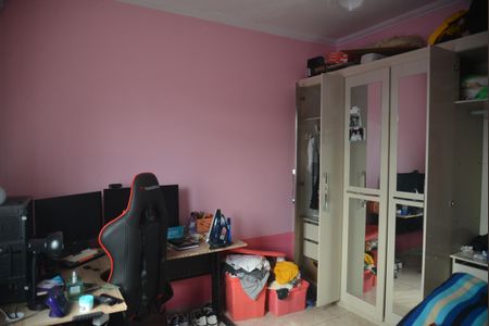 Casa à venda com 350m², 5 quartos e 4 vagasQuarto 1