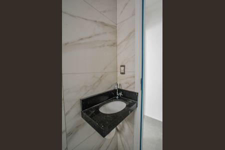 Apartamento à venda com 47m², 2 quartos e 1 vagaBanheiro Corredor