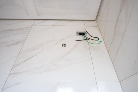 Apartamento à venda com 94m², 2 quartos e 1 vaga Apartamento à venda com 94m², 2 quartos e 1 vagaBanheiro da Suíte