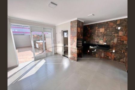 Casa à venda com 3 quartos, 170m² em Mirandópolis, São Paulo