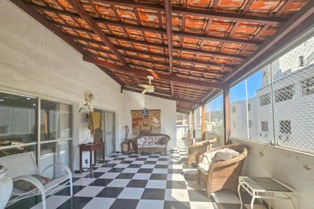 Apartamento para alugar com 159m², 3 quartos e 2 vagasVaranda