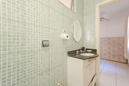 Apartamento para alugar com 159m², 3 quartos e 2 vagasBanheiro da Suíte 2