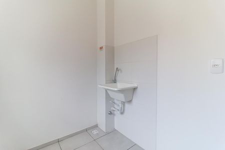 Área de Serviço de apartamento para alugar com 2 quartos, 43m² em Vila Sao Paulo, Mogi das Cruzes