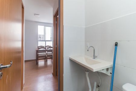 Banheiro de apartamento para alugar com 2 quartos, 43m² em Vila Sao Paulo, Mogi das Cruzes