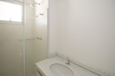 Apartamento à venda com 68m², 3 quartos e 1 vagaBanheiro / Suite